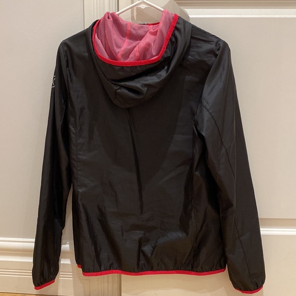 Puma coat - Picture 2 of 4